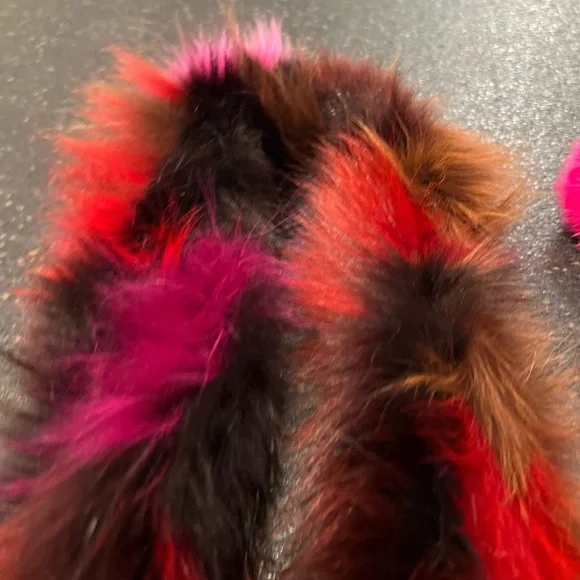 Colorful Fox Fur Scarf - Picture 2 of 7